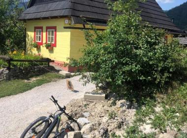 sections/July2019/gothal-cyklotury-v-okoli-EOr.jpg